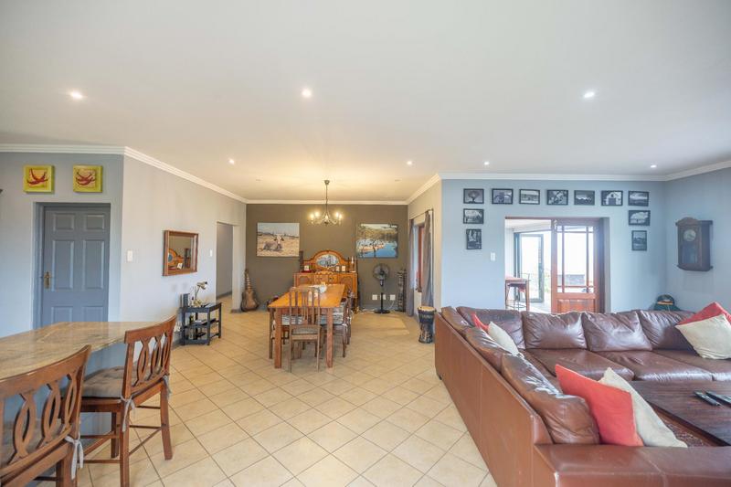 4 Bedroom Property for Sale in Kingswood Eastern Cape